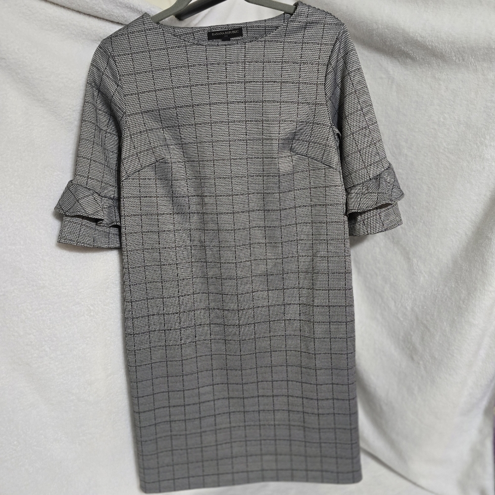 Banana Republic Black & White Dress Size 0